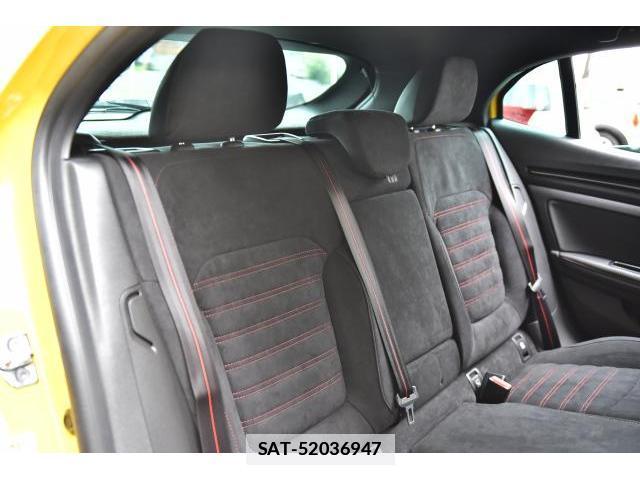 Renault MEGANE 2023-02 7819023-6