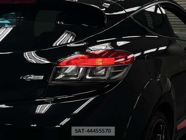 Renault MEGANE 2013-03 7823267-15