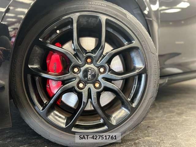 Renault MEGANE 2015-01 7823296-11