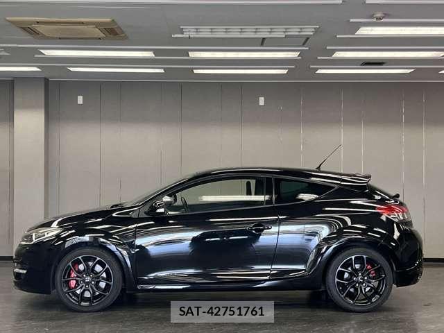 Renault MEGANE 2015-01 7823296-9