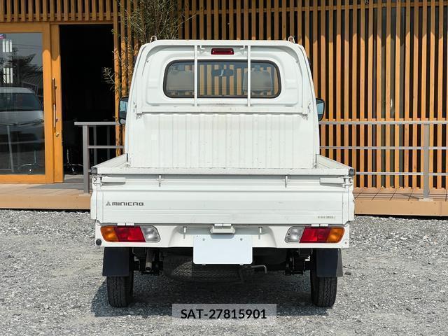 Mitsubishi MINICAB TRUCK 2010-01 7813809-12