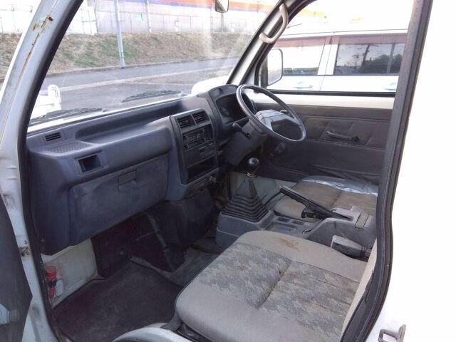 Mitsubishi MINICAB TRUCK 1995 7813970-2