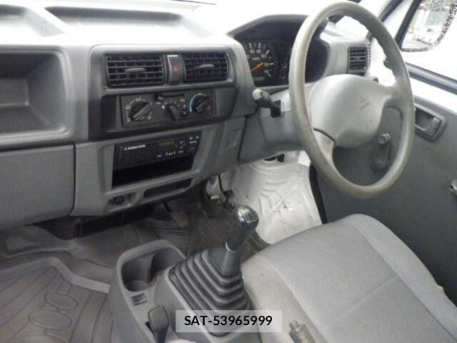 Mitsubishi MINICAB TRUCK 2002-08 7814043-5
