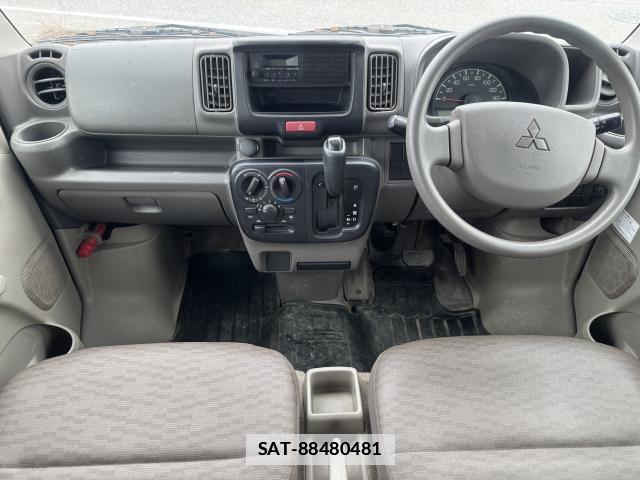 Mitsubishi MINICAB VAN 2016-01 7811922-12