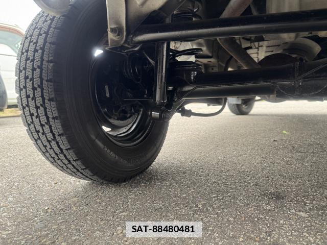 Mitsubishi MINICAB VAN 2016-01 7811922-9