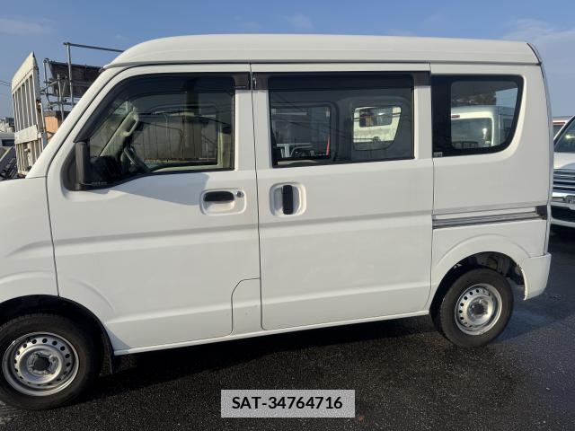 Mitsubishi MINICAB VAN 2016-01 7811923-4