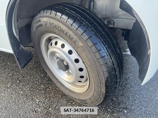 Mitsubishi MINICAB VAN 2016-01 7811923-9