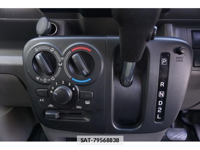Mitsubishi MINICAB VAN 2017-11 7815519-4