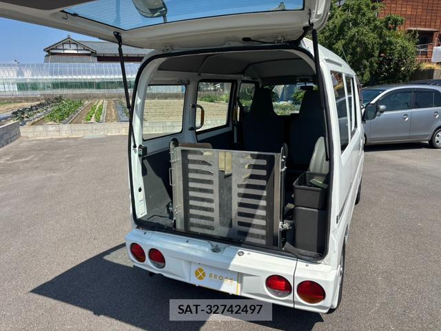Mitsubishi MINICAB VAN 2012-02 7818067-1