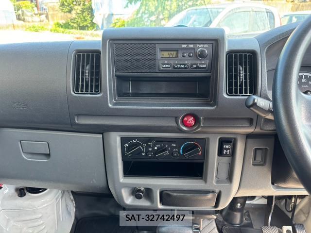 Mitsubishi MINICAB VAN 2012-02 7818067-11