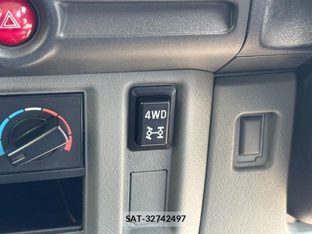 Mitsubishi MINICAB VAN 2012-02 7818067-12