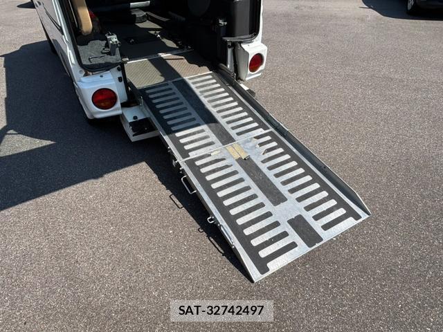 Mitsubishi MINICAB VAN 2012-02 7818067-2