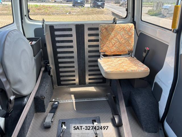 Mitsubishi MINICAB VAN 2012-02 7818067-6