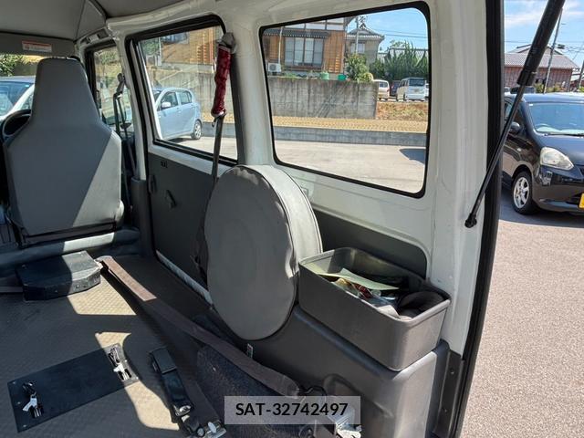 Mitsubishi MINICAB VAN 2012-02 7818067-7