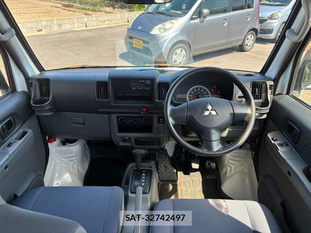 Mitsubishi MINICAB VAN 2012-02 7818067-8