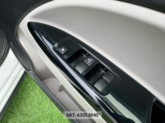 Mitsubishi MIRAGE 2016-10 7816474-8