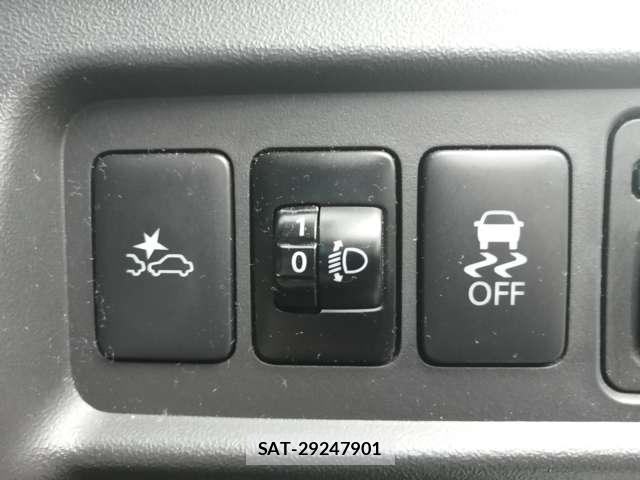 Mitsubishi MIRAGE 2017-03 7819969-7