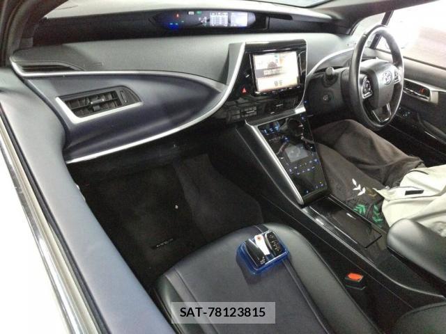 Toyota Mirai 2017-05 7814404-2
