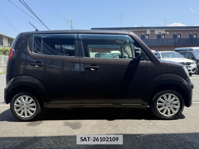 Nissan MOCO 2011-06 7815297-11