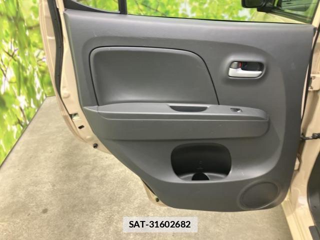 Nissan MOCO 2013-09 7822395-6