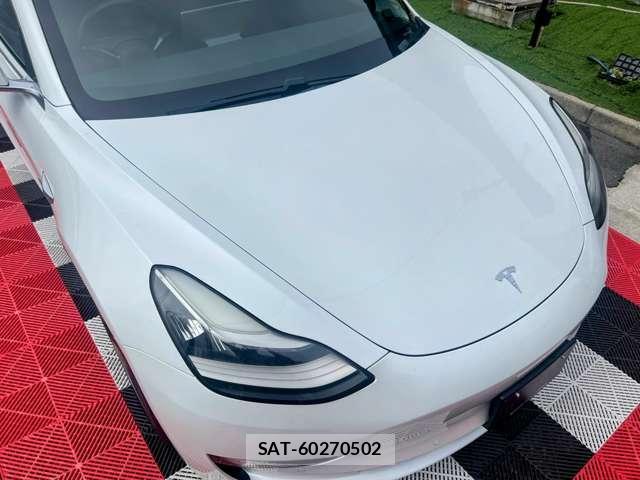 Tesla MODEL 3 2019-12 7820713-11