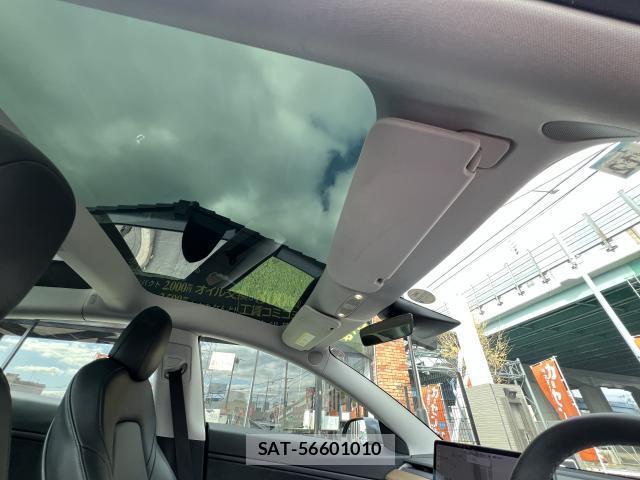 Tesla MODEL 3 2020-12 7820716-14