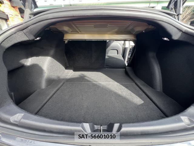 Tesla MODEL 3 2020-12 7820716-19