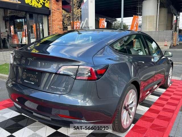 Tesla MODEL 3 2020-12 7820716-5
