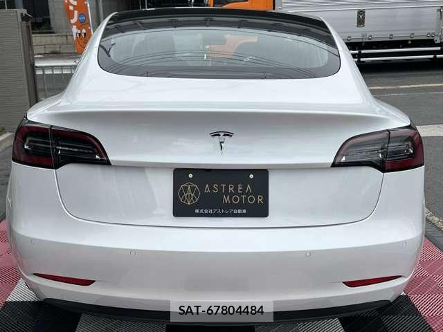 Tesla MODEL 3 2019-12 7820720-10
