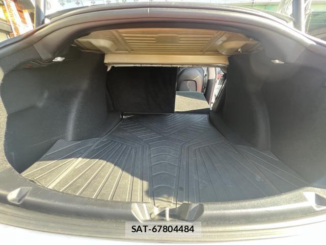 Tesla MODEL 3 2019-12 7820720-13