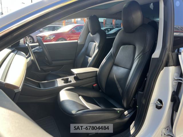 Tesla MODEL 3 2019-12 7820720-16