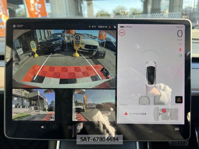 Tesla MODEL 3 2019-12 7820720-19