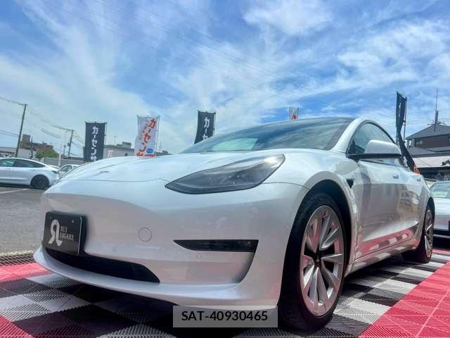 Tesla MODEL 3 2021-05 7820721-11