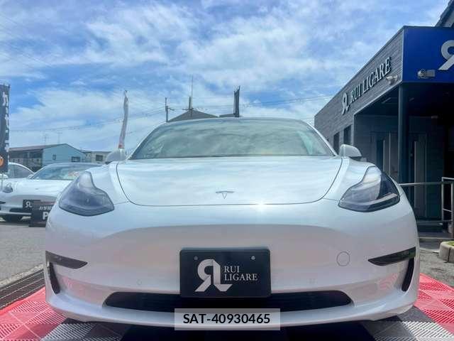 Tesla MODEL 3 2021-05 7820721-12