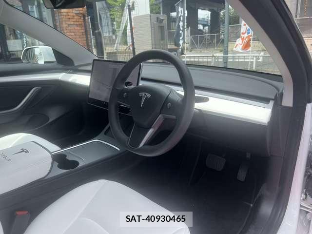 Tesla MODEL 3 2021-05 7820721-19