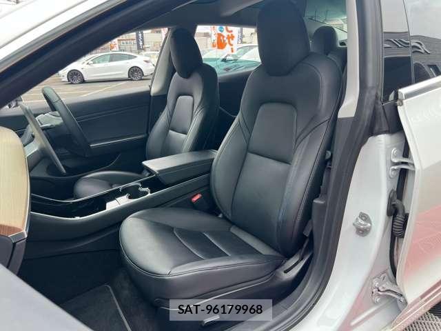 Tesla MODEL 3 2019-12 7820722-18