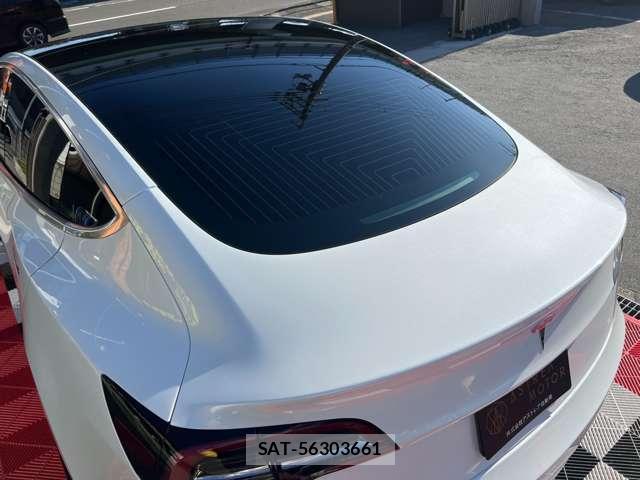 Tesla MODEL 3 2019-12 7820724-16
