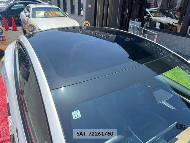 Tesla MODEL 3 2021-12 7820725-16