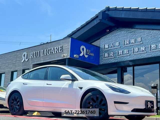 Tesla MODEL 3 2021-12 7820725-6