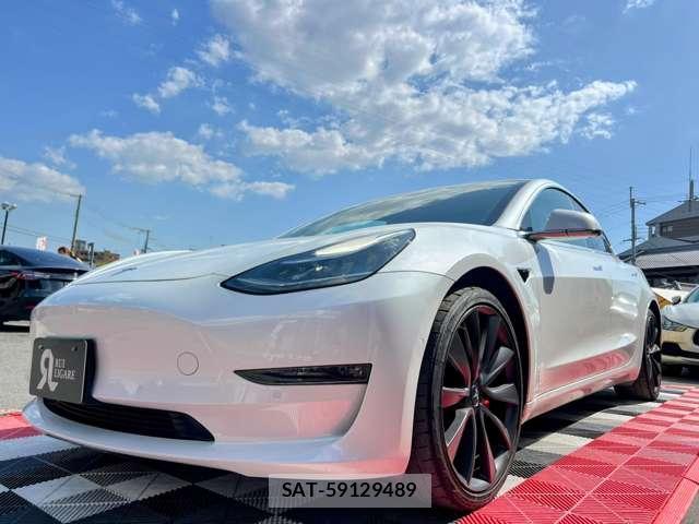 Tesla MODEL 3 2019-12 7820726-13