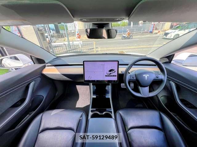 Tesla MODEL 3 2019-12 7820726-18