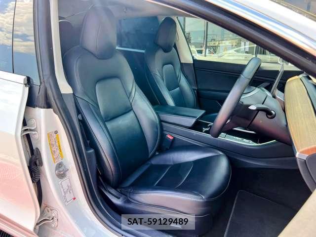 Tesla MODEL 3 2019-12 7820726-19