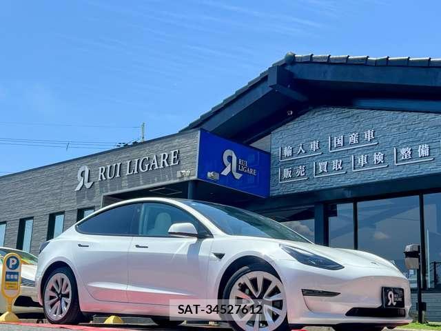 Tesla MODEL 3 2022-03 7820727-6