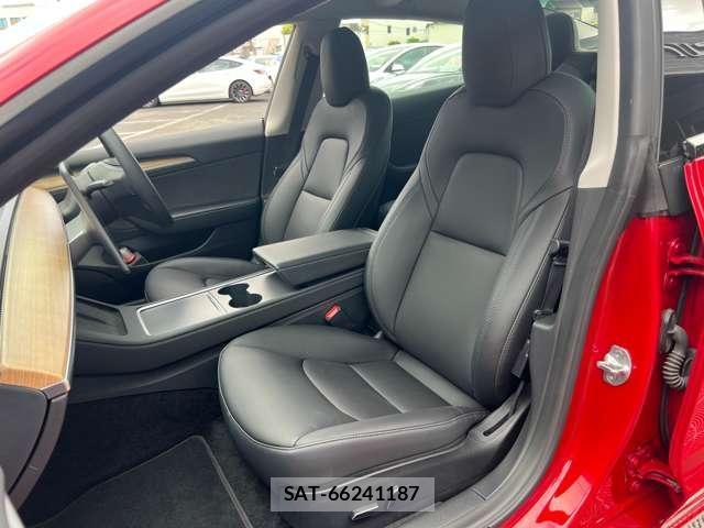 Tesla MODEL 3 2021-12 7820728-19