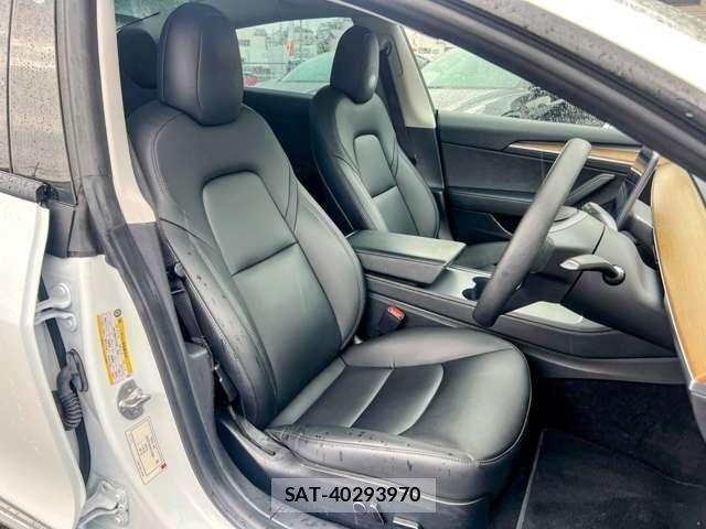 Tesla MODEL 3 2021-03 7820731-19
