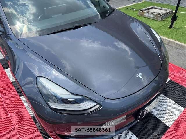 Tesla MODEL 3 2021-06 7820732-15