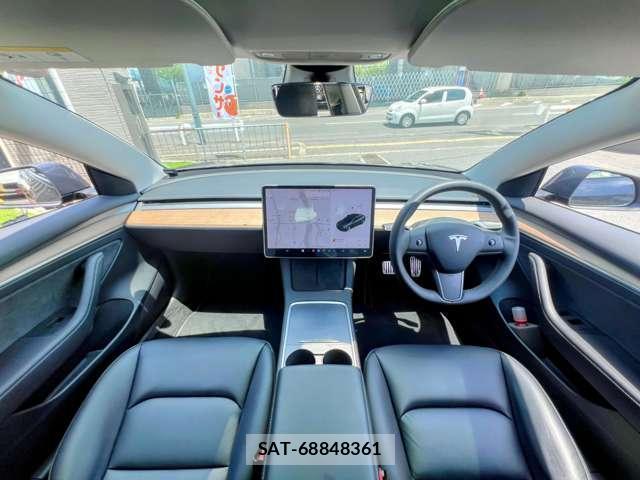 Tesla MODEL 3 2021-06 7820732-18