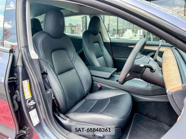 Tesla MODEL 3 2021-06 7820732-19