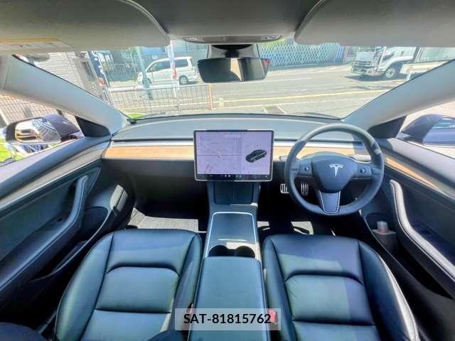 Tesla MODEL 3 2021-05 7820733-18