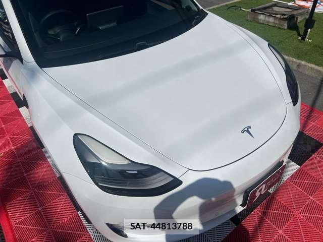 Tesla MODEL 3 2021-05 7820734-11